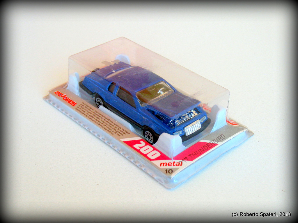 Majorette Ford Thunderbird (n.217)
